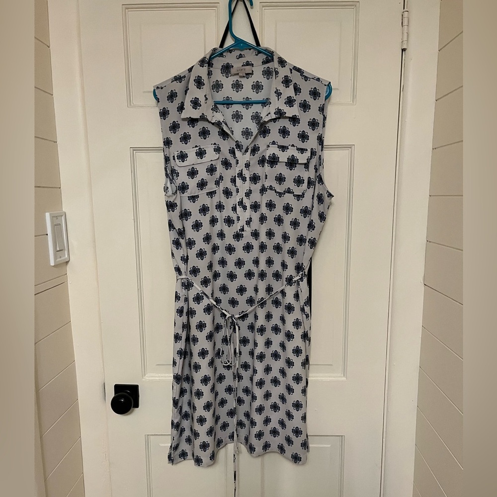 Loft sleeveless dress XL white floral